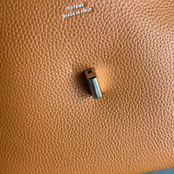 Toteme Crossbody Bag Shoulder Bag - Picture 2 of 6